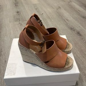 Espadrille wedges